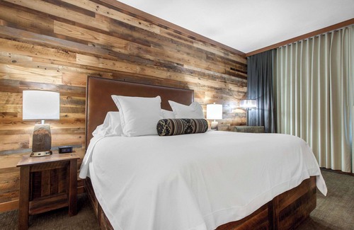 Norfolk Hotel | Norfolk Lodge & Suites, an Ascend Collection Hotel
