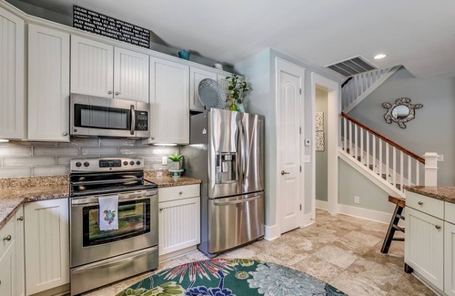 Windy Hill Hotel | North Beach Resort & Villas