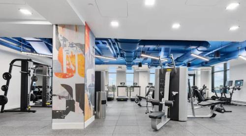 Downtown Boston Apartment | North End 2BR Condo w Pool & Gym