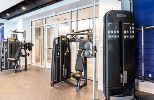 Downtown Boston Apartment | North End 2BR Condo w Pool & Gym