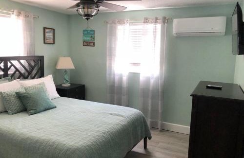 New Port Richey House | Northern Point of Treasure Island, New Port Richey