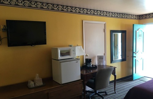 Norwalk Hotel | Norwalk Inn