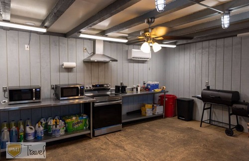 Prescott Hotel | Nostalgic Motel Vibes *Cozy Rooms * WIFI *Room 1