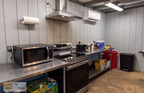 Prescott Hotel | Nostalgic Motel Vibes *Cozy Rooms * WIFI *Room 2