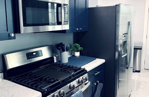 Wooded Estates House | Notre Dame vs USC Weekend: 5 BR Ranch Walk to Campus/2 Full Baths +Game Room