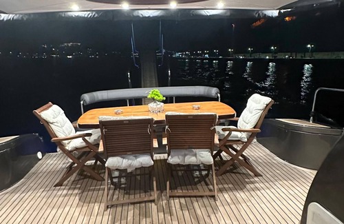 Bebek Boat Rental | nova yachting