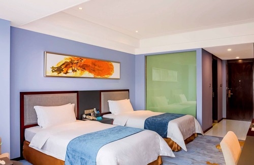 Guanshanhu District Hotel | Novotel Guiyang Panjiang