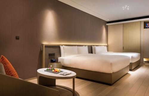Pudong Hotel | Novotel Shanghai Clover