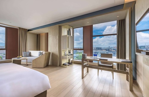 Pudong Hotel | Novotel Shanghai Clover