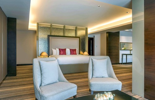 Yangon Hotel | Novotel Yangon Max