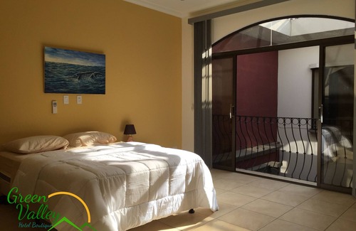 El Cipres Hotel | Now you can relax in one of the best places in town