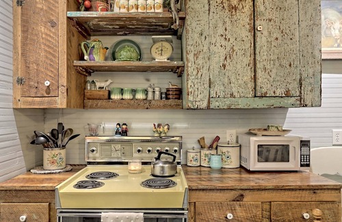 Clayton House | nThe Garden Cottage – A Storybook Retreat in the North Georgia Mountains