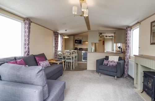 Stonham Aspal Cottage | NUMBER 54, pet friendly, with a garden in Stonham Aspal