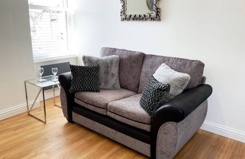 Douglas Promenade Apartment | Number 6, 8 Clifton Terrace