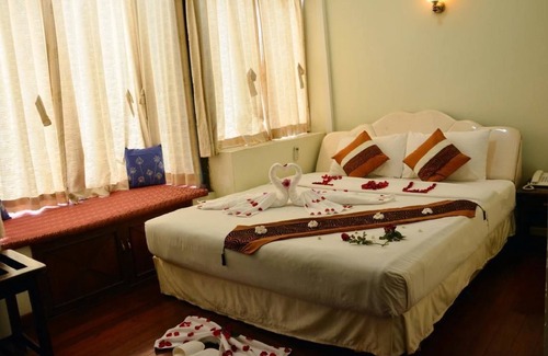 Pyin Oo Lwin Hotel | Nwe Waddy Hotel Pyin Oo Lwin