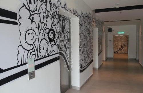 Nilai Apartment | NYC Homestay