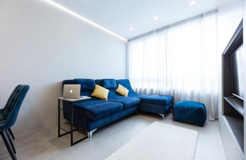 Shevchenkivs'kyi District Apartment | Nyvky Like Home - Файна Таун з басейном - Кв 80