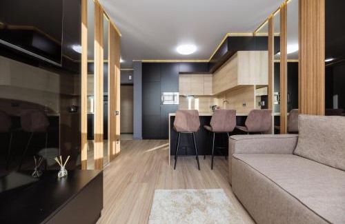 Shevchenkivs'kyi District Apartment | Nyvky Like Home - Файна Таун з сезонним басейном - Кв 53