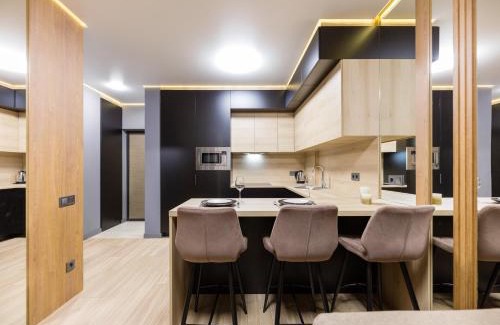 Shevchenkivs'kyi District Apartment | Nyvky Like Home - Файна Таун з сезонним басейном - Кв 53