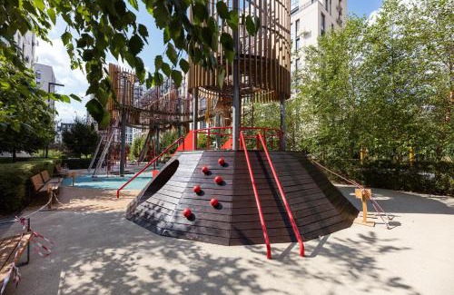 Shevchenkivs'kyi District Apartment | Nyvky Like Home - Файна Таун із сезонним басейном - Кв 6 низький поверх