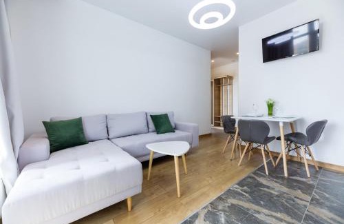 Svyatoshyns'kyi District Apartment | Nyvky Like Home - Nyvky Park - apt 45