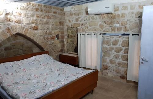 Acre Old City House | Nzar Khoury for Hosting