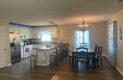 Tranquil Harbour House | Oak Island 4BR Retreat