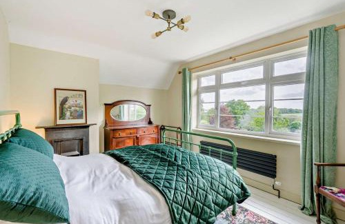 Holbrook House | Oak View - Holbrook