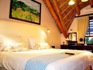 George Central Hotel | Oakhurst Hotel