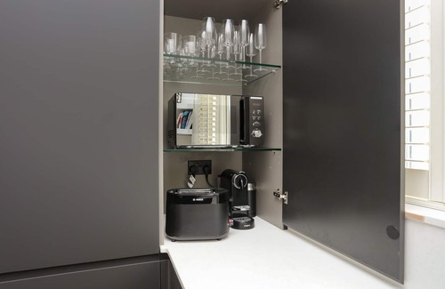 Henryd Cottage | OAKWOOD STABLES, with open fire in Conwy