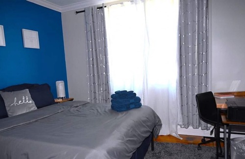 Downtown Baltimore Apartment | Oasis 2 · Stylish 1BR Perfect for Solo or Couples