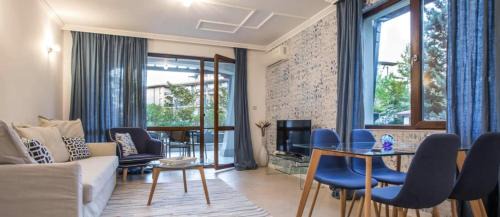 Lozenets Apartment | Oasis Beach Club - "Valencia' apartment