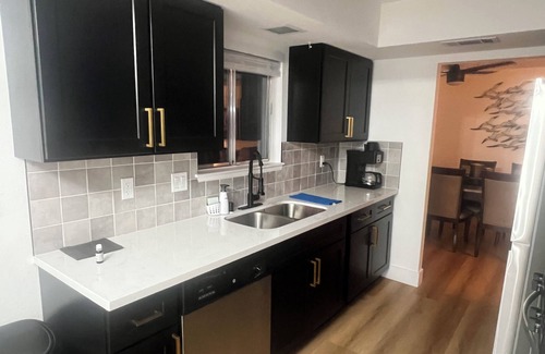 Sunrise Manor House | Oasis Casita with a private Pool and heated spa to relax with your family