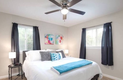 Center Point House | ★Oasis in the Suburbs★ ✅4 BDRM ⚡WiFi ❤️Long Stays!