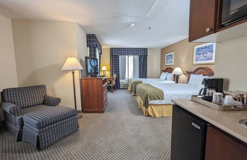 Twentynine Palms Hotel | Oasis Inn & Suites Joshua Tree - 29 Palms