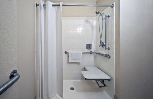 Twentynine Palms Hotel | Oasis Inn & Suites Joshua Tree - 29 Palms