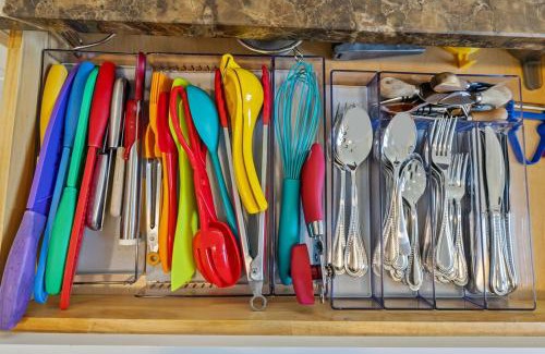 West Park House | Oasis Yard -Pool-Jets-Game Room-BBQ-Relaxing