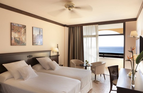 Morro Jable Hotel | Occidental Jandía Royal Level - Adults Only