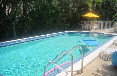 Key Biscayne Condo | Ocean Breeze 1 BR Condo Key Biscayne, Florida