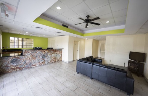 St. Augustine Beach Hotel | Ocean Breeze Inn