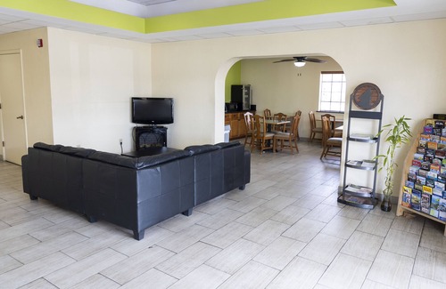 St. Augustine Beach Hotel | Ocean Breeze Inn