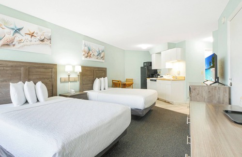Bridgeport Heights Hotel | Ocean Court Beachfront Hotel