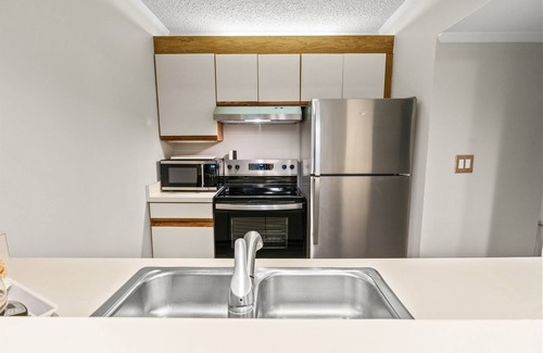 Briarcliffe Acres Condo | Ocean Creek 2244 2nd floor w/elevator pools beach