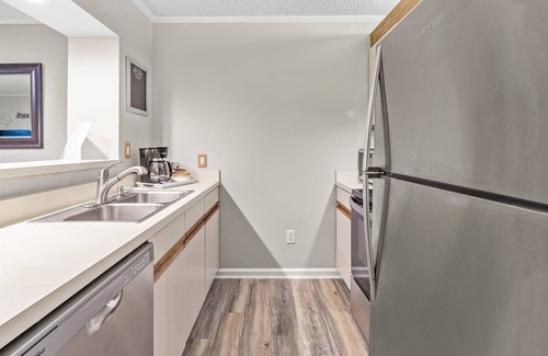 Briarcliffe Acres Condo | Ocean Creek 2244 2nd floor w/elevator pools beach