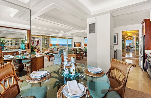 Kaanapali Condo | Ocean Frnt steps from beach, dining, shopping 452