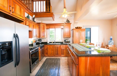 Antoneys Cay House | Ocean front, 100 steps from the beach, awesome view! 5 Bed/4 Bath+King Bed Loft