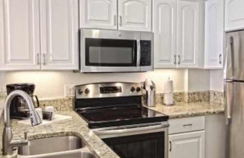 The Dunes Condo | Ocean Front 2 bedroom, 2 bath condo with full kitchen Myrtle Beach SC.