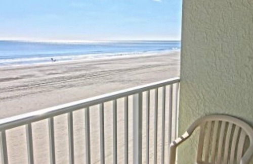 The Dunes Condo | Ocean Front 2 bedroom, 2 bath condo with full kitchen Myrtle Beach SC.