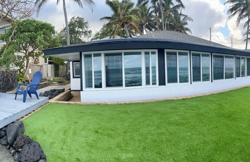 Hauula Apartment | Ocean front apartment in brilliant Hauula with AC, WiFi