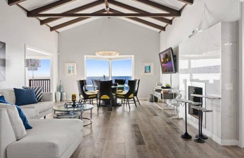 South Laguna House | Ocean Front Beach Cottage